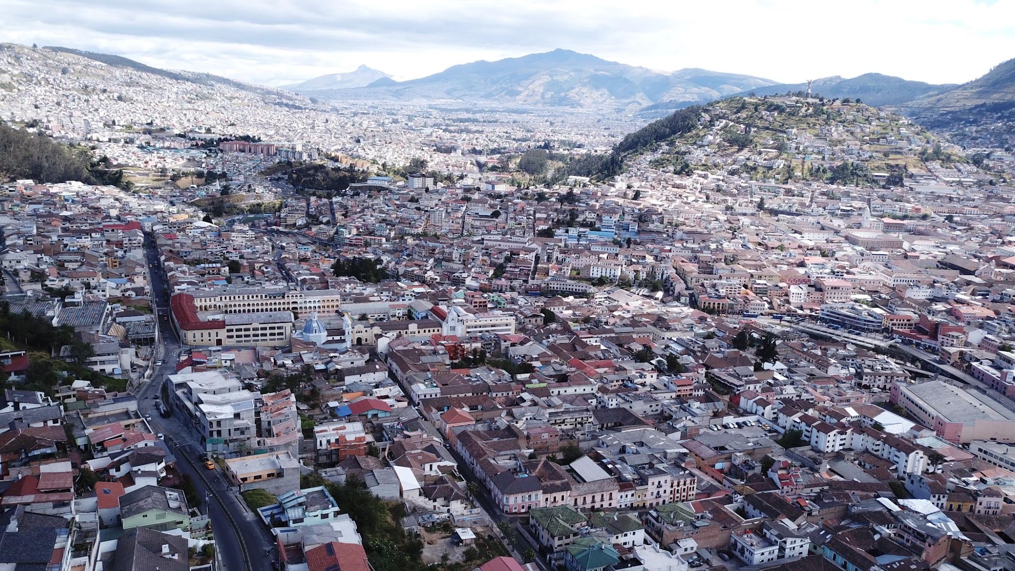 Vista panorámica del centro histórico de Quito